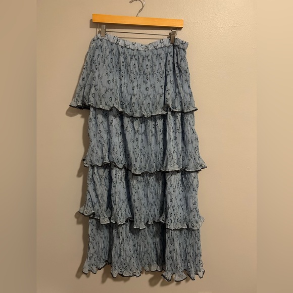 Anthropologie Let Me Be Tiered Floral Maxi Skirt size XL - Picture 6 of 7